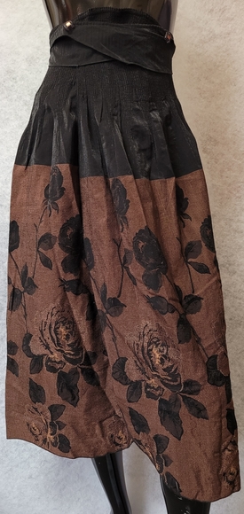 Dress - Picture 8 of 10